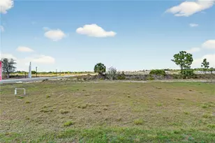 633 Cane St E, Lehigh Acres, FL 33974 - Photo 35