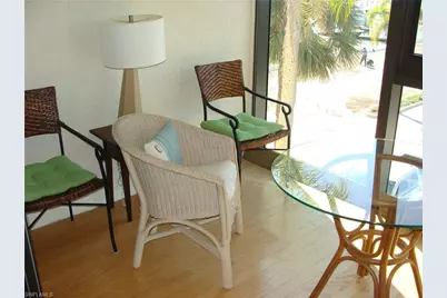 807 River Point Dr #201D, Naples, FL 34102 - Photo 9