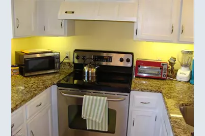 807 River Point Dr #201D, Naples, FL 34102 - Photo 3