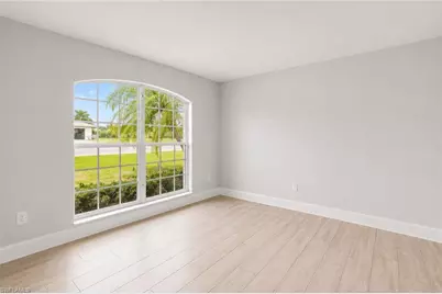 221 NW 29th Pl, Cape Coral, FL 33993 - Photo 7