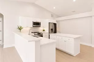221 NW 29th Pl, Cape Coral, FL 33993 - Photo 11