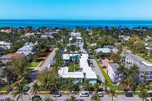 299 8th Ave S, Naples, FL 34102 - Photo 13