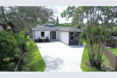 10830 St Lucia Ct, Bonita Springs, FL 34135 - Photo 31