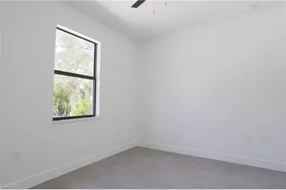 10830 St Lucia Ct, Bonita Springs, FL 34135 - Photo 9