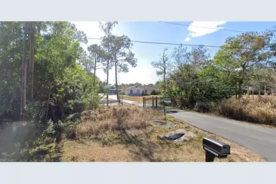 1750 24th Ave NE, Naples, FL 34120 - Photo 3