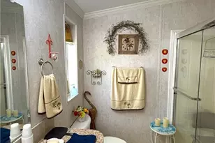 1658 Diamond Lake Cir, Naples, FL 34114 - Photo 5