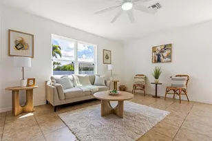 1717 SW 3rd Pl, Cape Coral, FL 33991 - Photo 9