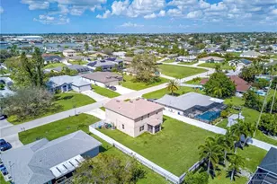 1717 SW 3rd Pl, Cape Coral, FL 33991 - Photo 25