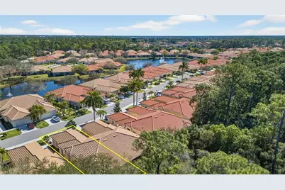 8180 Sanctuary Dr #2, Naples, FL 34104 - Photo 27