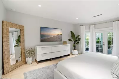 88 Eugenia Dr, Naples, FL 34108 - Photo 23