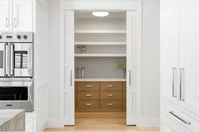 88 Eugenia Dr, Naples, FL 34108 - Photo 15