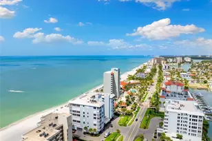 11118 Gulf Shore Dr, Naples, FL 34108 - Photo 37