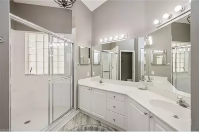 89 Silver Oaks Cir #5-201, Naples, FL 34119 - Photo 13