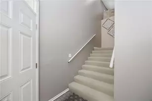 89 Silver Oaks Cir, Naples, FL 34119 - Photo 21