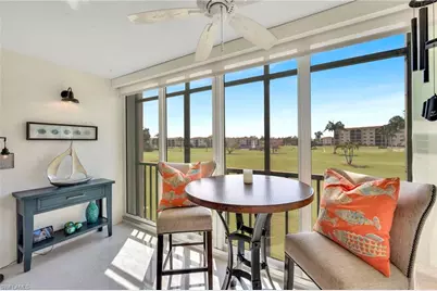 9 High Point Cir N #203, Naples, FL 34103 - Photo 3