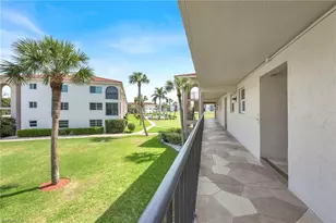 9 High Point Cir N, Naples, FL 34103 - Photo 15