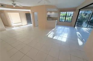 27021 Oakwood Lake Dr, Bonita Springs, FL 34134 - Photo 5