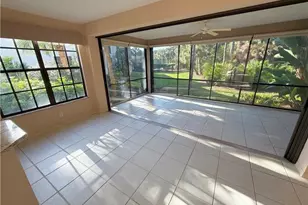 27021 Oakwood Lake Dr, Bonita Springs, FL 34134 - Photo 7