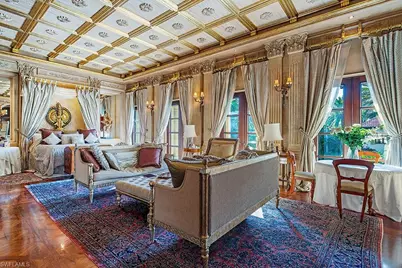 3200 Green Dolphin Ln, Naples, FL 34102 - Photo 9