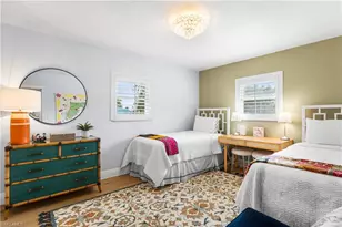 940 3rd St S, Naples, FL 34102 - Photo 15