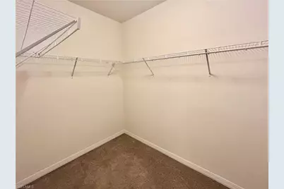 1009 NE 11th St, Cape Coral, FL 33909 - Photo 9