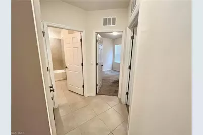 1009 NE 11th St, Cape Coral, FL 33909 - Photo 15