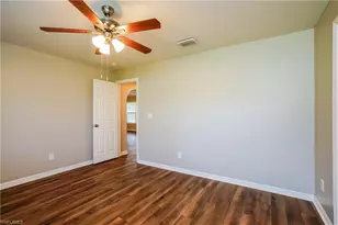 617 SE 27th St, Cape Coral, FL 33904 - Photo 13