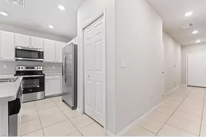 15245 Wildflower Cir, Naples, FL 34119 - Photo 7