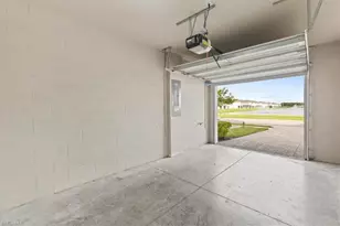 15245 Wildflower Cir, Naples, FL 34119 - Photo 27