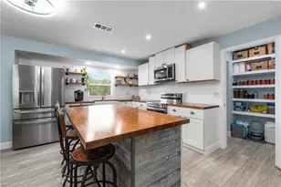 2210 20th Ave NE, Naples, FL 34120 - Photo 13