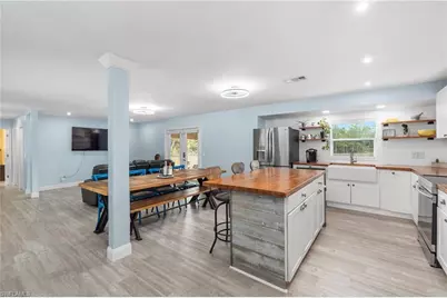 2210 20th Ave NE, Naples, FL 34120 - Photo 15