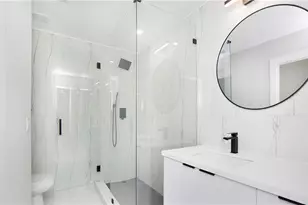 9002-9002 Somerset (Unit 2) Ln, Bonita Springs, FL 34135 - Photo 21