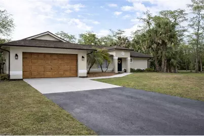 99 19th St NW, Naples, FL 34120 - Photo 11