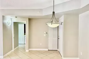 1200 Reserve Way, Naples, FL 34105 - Photo 9