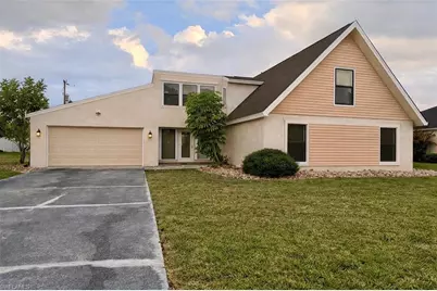 408 SW 37th Ter, Cape Coral, FL 33914 - Photo 1