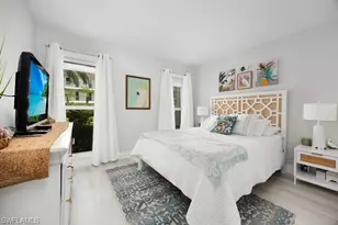 53 High Point Cir W, Naples, FL 34103 - Photo 11