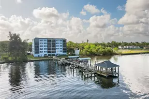 2711 1st St, Fort Myers, FL 33916 - Photo 5