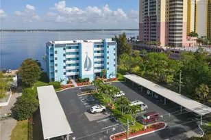 2711 1st St, Fort Myers, FL 33916 - Photo 3