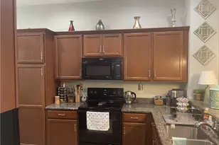 15126 Palmer Lake Cir, Naples, FL 34109 - Photo 5