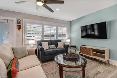 3470 Lakeview Dr, Naples, FL 34112 - Photo 5