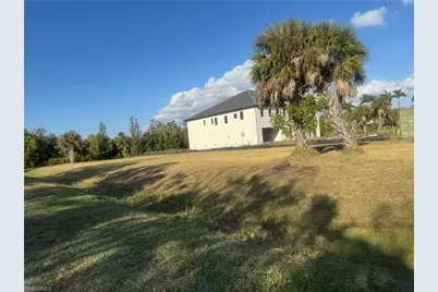 3716 Margina Cir, Bonita Springs, FL 34134 - Photo 3