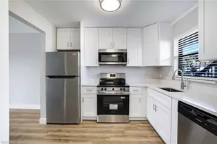 4346 27th Ct SW, Naples, FL 34116 - Photo 5