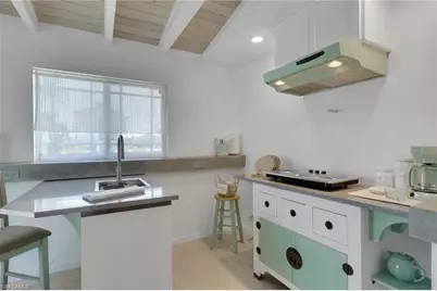 1278 Rainbow Ct, Naples, FL 34110 - Photo 11