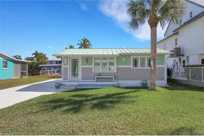 1278 Rainbow Ct, Naples, FL 34110 - Photo 3