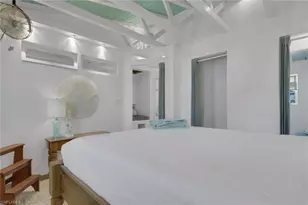 1278 Rainbow Ct, Naples, FL 34110 - Photo 25