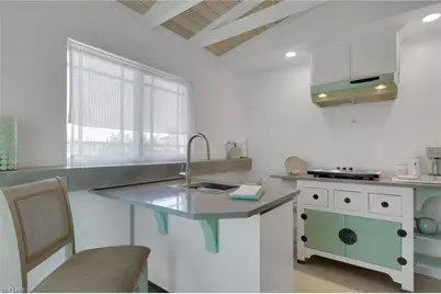 1278 Rainbow Ct, Naples, FL 34110 - Photo 9