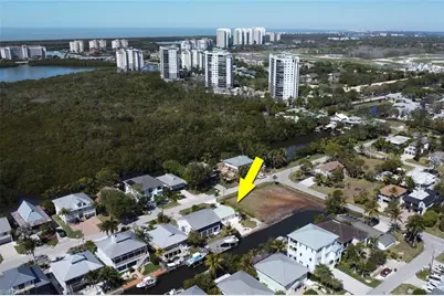 1290 Venetian Way, Naples, FL 34110 - Photo 45