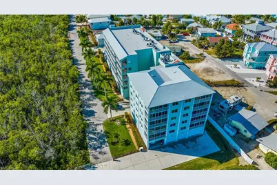 345 Mango St #406, Fort Myers Beach, FL 33931 - Photo 3