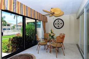 1100 9th St S, Naples, FL 34102 - Photo 9