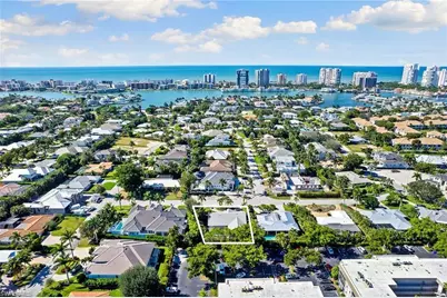 3720 Parkview Way, Naples, FL 34103 - Photo 29